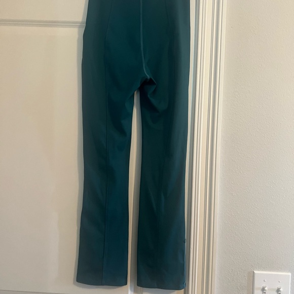 Halara NWT pants size small - Picture 2 of 5